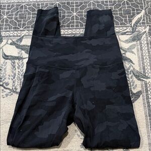 Lululemon Black Camouflage align leggings